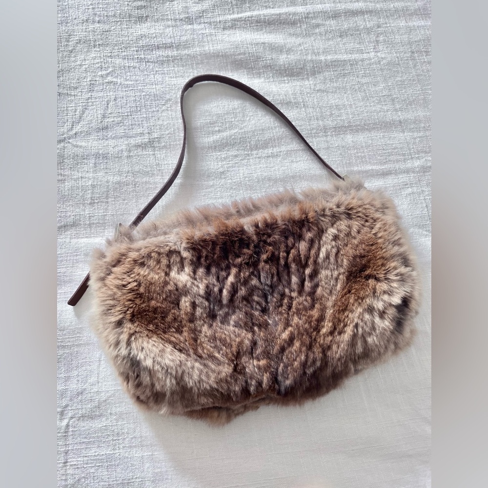 Daslu Basic Purse